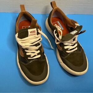 Vans Men's Green and Brown Sneakers